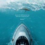 映画「ジョーズ」をパロディにした、“反サメ駆除”を唱えるポスター　元の「ジョーズ」ポスターと比較